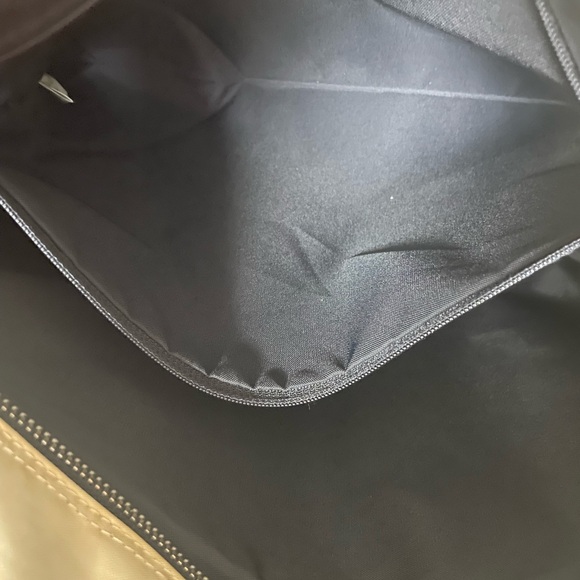 Burberry tote - Picture 6 of 14